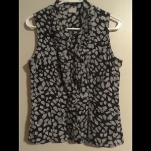 Global Mamas Sleeveless Shirt